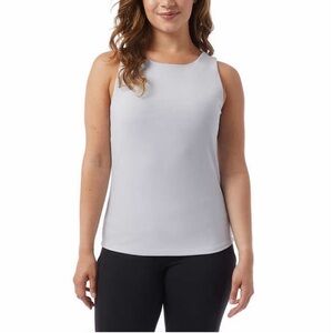 32 Degrees Ladies' Tank with Built in Bra. NEW WITH TAGS. XXL